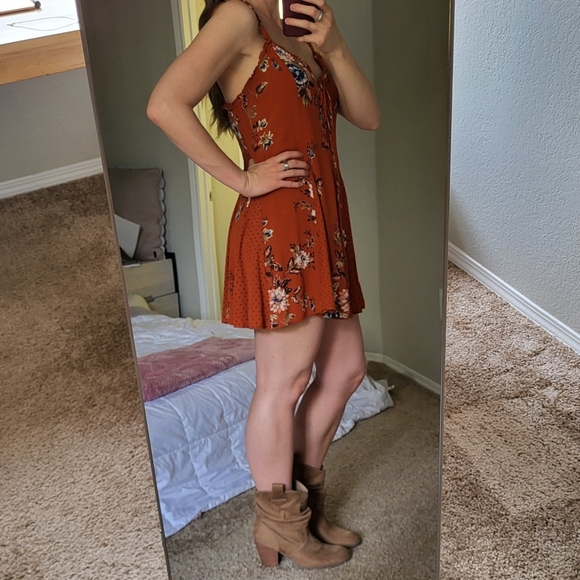 Autumn flowers dress - Picture 2 of 7